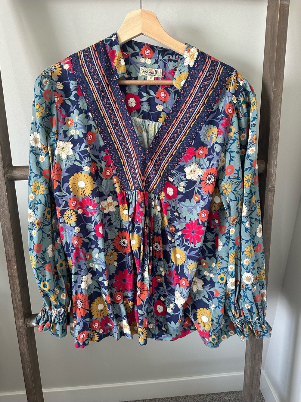 ONE WORLD Navy Floral V-Neck Peasant Blouse